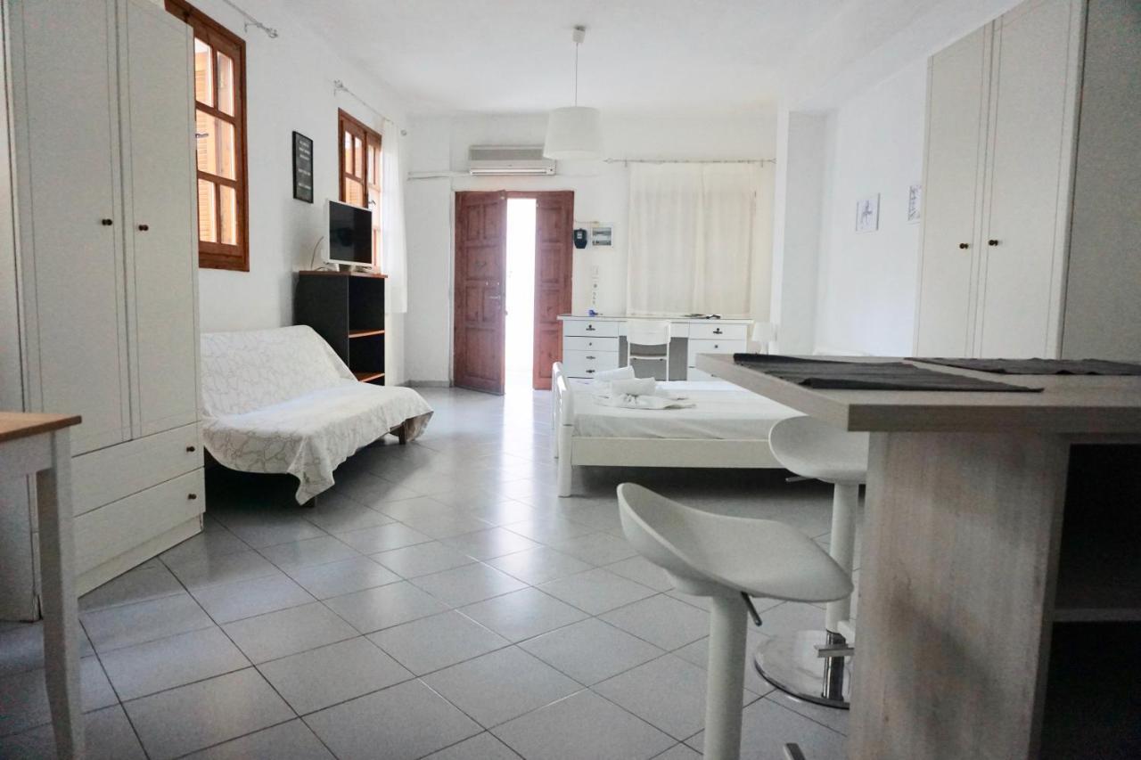 Crete Garden Apartments Agios Nikolaos  Bagian luar foto